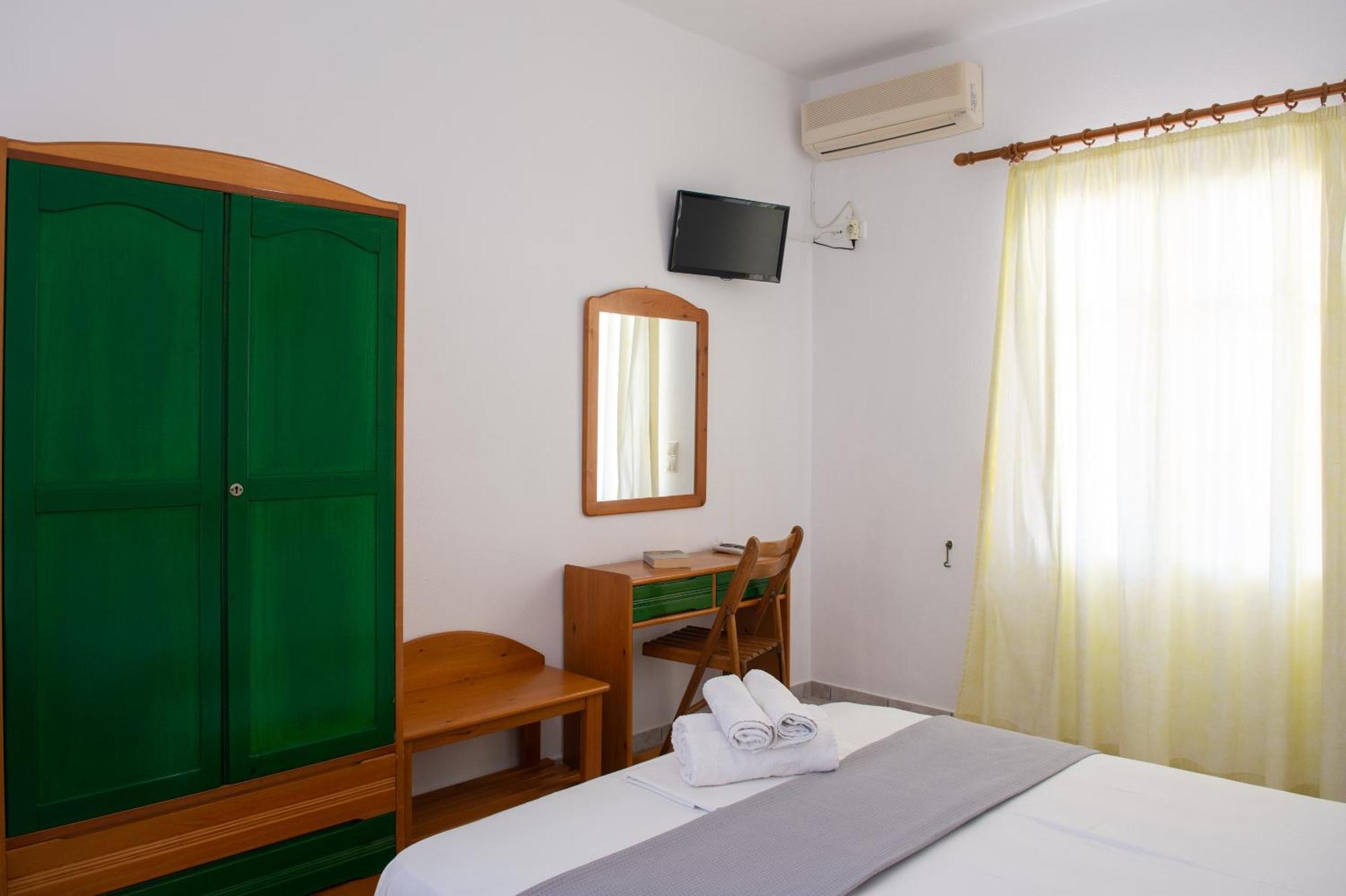 Morpheas Pension Rooms & Apartments Kamares  Pokój zdjęcie